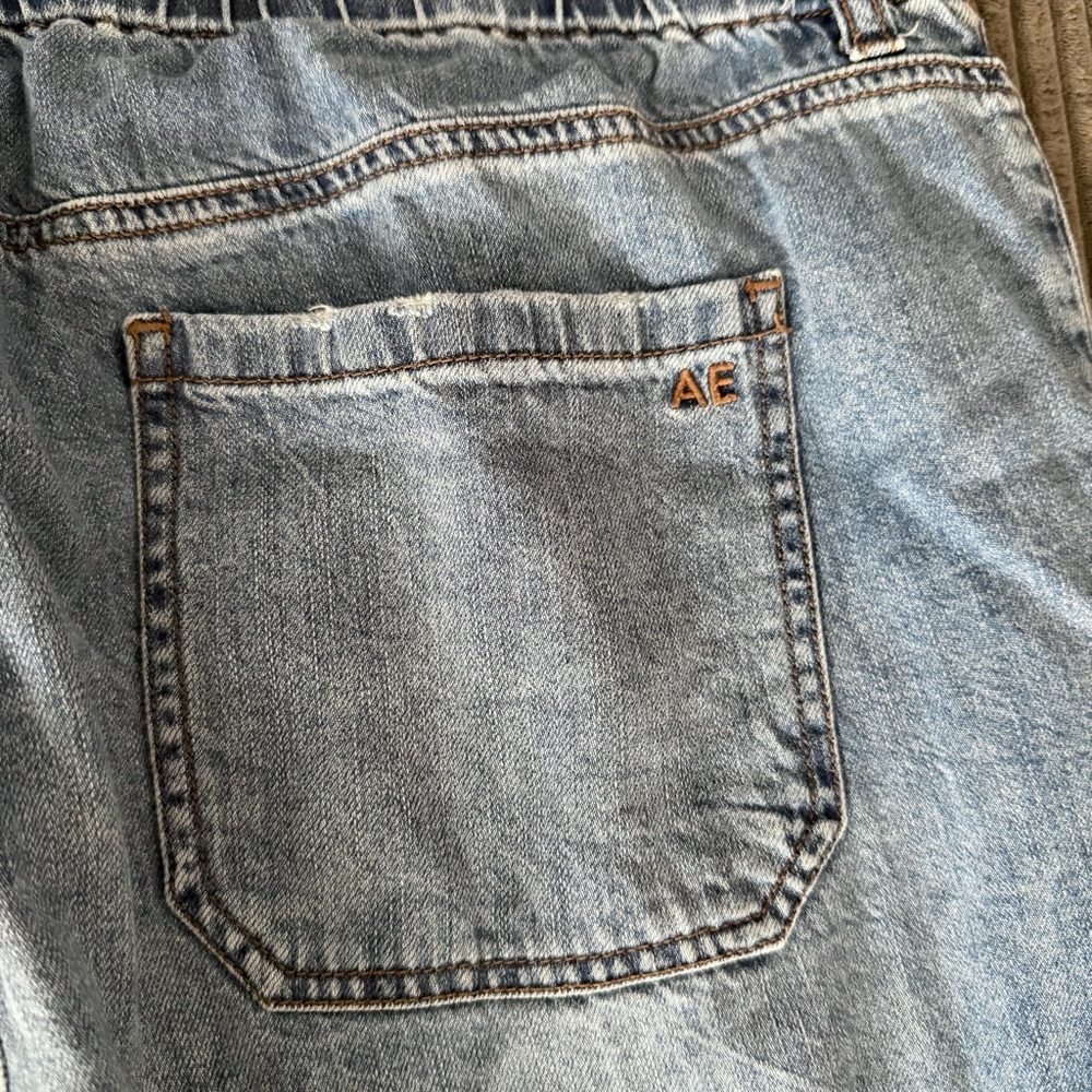 American Eagle High Rise Jean Cargo Jogger Pants 14 short 100% cotton - Picture 4 of 5